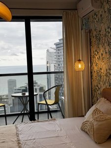 Красивая новая студия в Blue Sky Towers на Аллее Героев , Батуми — Сту комн.