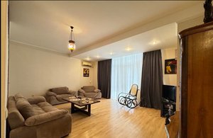 Apartment for sale in Saburtalo on Tsintsadze Street., Тбилиси — 2+1 комн.