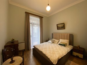 2+1, 73 кв.м. с газом в старом городе, Батуми — 2+1 комн.