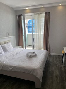 Cтудия в Alliance Marriott, Батуми — Сту комн.