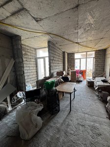 Срочно продам квартиру в черном каркасе , Батуми — 2+1 комн.