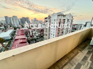 1+1 в центре города, рядом с парком 6 Мая, Батуми — 1+1 комн.