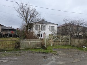 Продаётся дом в Имеретии, г. Самтредиа (центр), Батуми — 4+ комн.
