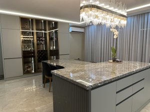 Квартира на Новом Бульваре, Батуми — 5+ комн.