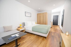 Студия в Holiday Inn, Батуми — Сту комн.