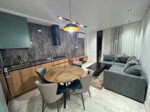 Стильная 2+1 в центре города, район Руставели, Батуми — 2+1 комн.