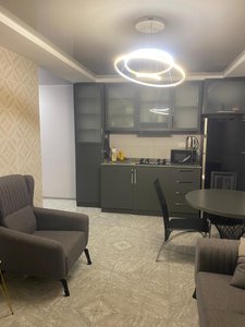 Квартира 1+1 на ул. Пушкина, Батуми — 1+1 комн.
