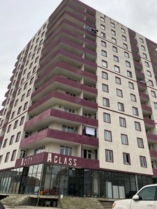 Продается 2+1 на улице Кетеван Цамебули , Батуми — 2+1 комн.