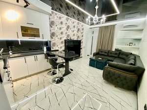 1+1 рядом с ТЦ Grand Mall, Батуми — 1+1 комн.