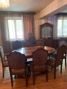 Частный дом на Ул. Арсена, Тбилиси — 3+1 комн.