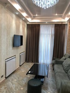 1+1 рядом с парком 6 мая , Батуми — 1+1 комн.