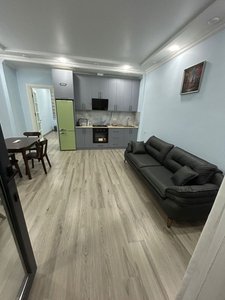 дом на ул. Д. Какабадзе, Батуми — 2+1 комн.