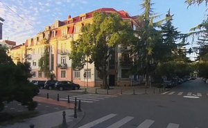 Продается квартира 1+1 с отдельной кухней в сердце старого города Батуми!, Батуми — 1+1 комн.