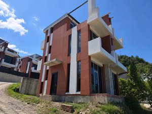 продажа 3 этажного дома , Батуми — 4+ комн.