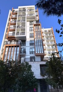 Продается квартира в Тбилиси, Вазисубани, Тбилиси — 2+1 комн.