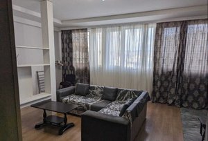 Apartment for sale in Saburtalo on Aphakidze Street., Тбилиси — 2+1 комн.