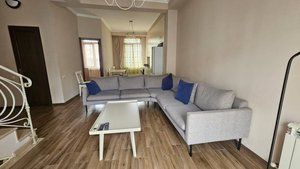 2+1 в старом доме, Батуми — 2+1 комн.