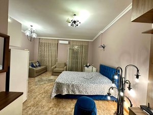 Студия на Новом бульваре (район Метросити), Батуми — Сту комн.