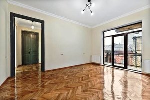 Продается офисная площадь в Тбилиси, Дидубе, Тбилиси