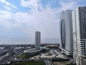 Большая зонированная студия, Аллея Героев , Батуми — Сту комн.