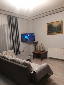 2+1 на ул. З. Джорджадзе , Тбилиси — 2+1 комн.