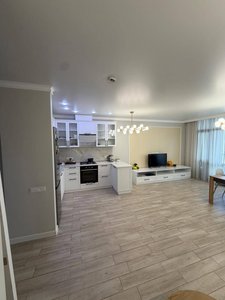 Сдается в “BST" 1+1 просторная 67 м²” с паркингом!, Батуми — 1+1 комн.