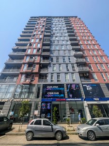 Продаётся 2-комнатная квартира в центре Батуми!, Батуми — 1+1 комн.