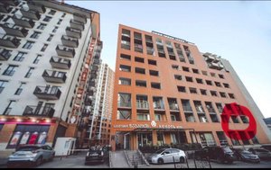 Apartment for sale in Isani on Lekh-Kachinski Street., Тбилиси — 1+1 комн.