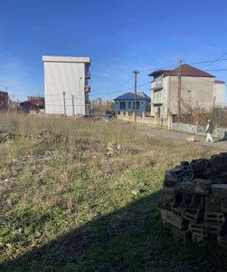 ровный участок с развитой инфраструктурой , Батуми