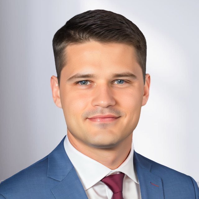  Илья Анисимов