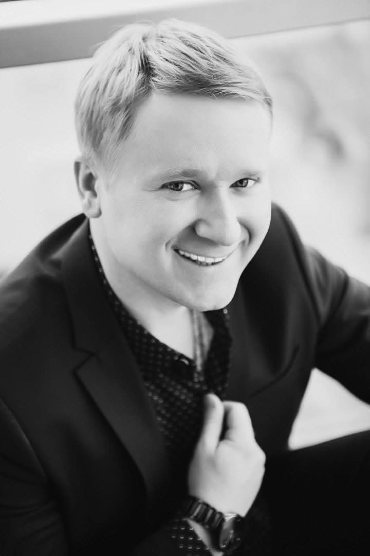 Александр  Литвин